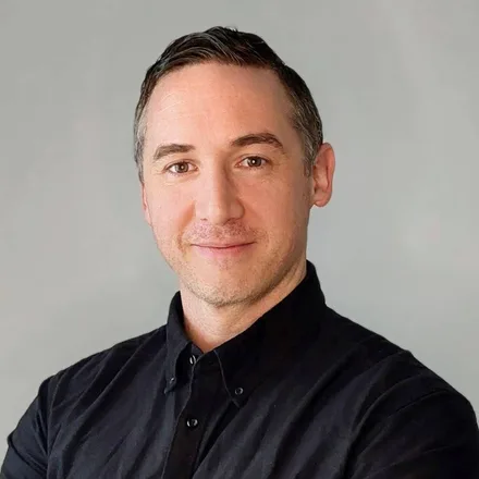 Joe Niland, software consultant